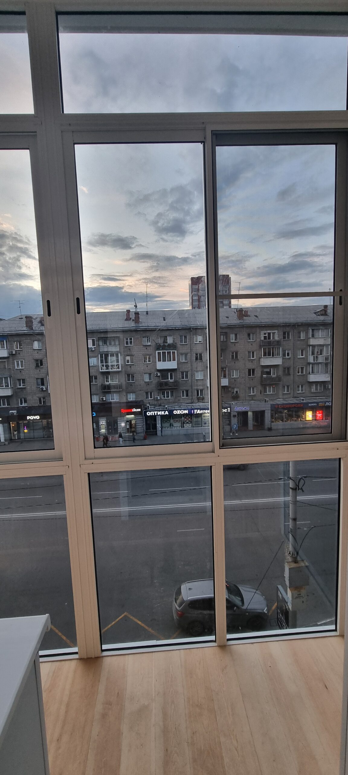 Холодное алюминиевое остекление балконов и лоджий в Новосибирске по низким ценам — изображение 8
